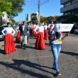 Grupo Danarthe desfilenda na Pereira Rego