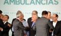 Prefeito Paulo Butzge recebe ambulncia para o SAMU
