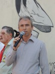 Prefeito Paulo Butzge falou a popula��o candelariense