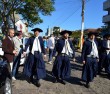 Prefeito Paulo Butzge apreciou o desfile dos grupos pelas ruas da cidade