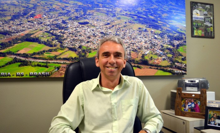 Paulo Butzge anuncia os novos secret�rios