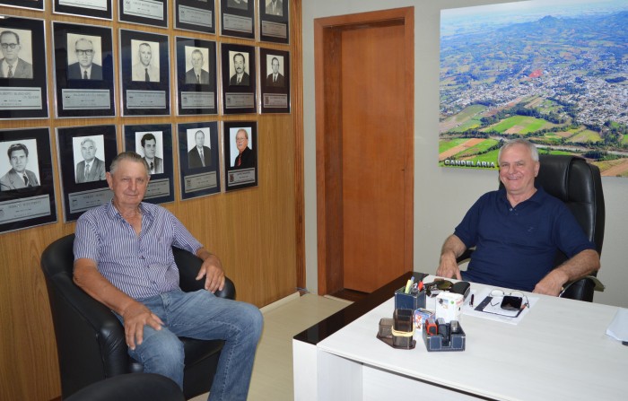 Morador da Linha Fac�o visita Rui Beise