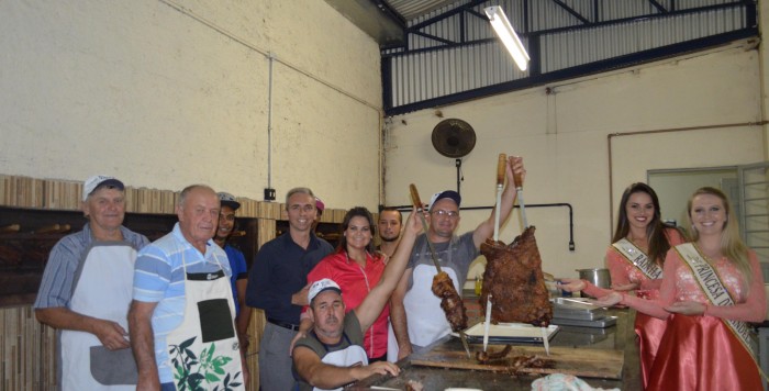 Festival do Costel�o repete sucesso