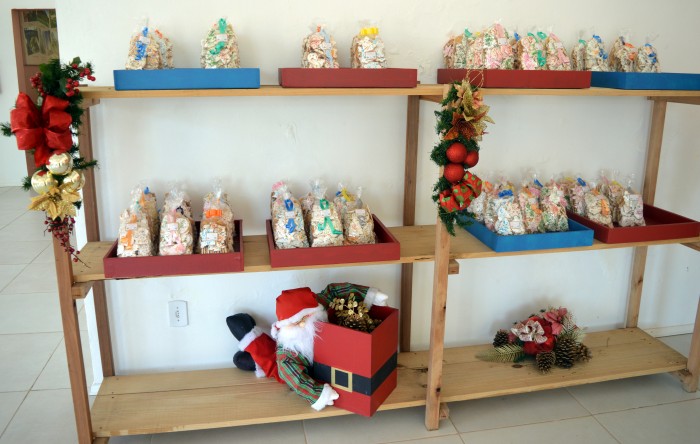 Mulheres Rurais produzem as �Del�cias de Natal�