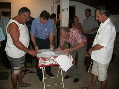 Assinatura de Contrato de Pavimenta��o em Candel�ria