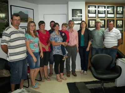 Rebentona quer �rea de escola