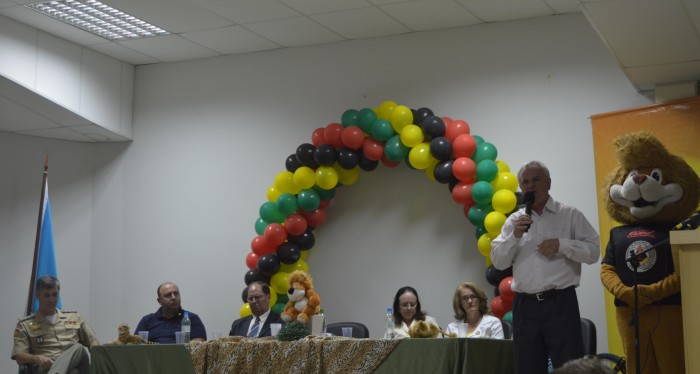 PROERD  forma 130 alunos