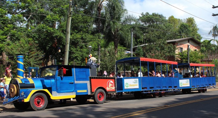 Expresso da Magia transporta alegria e divers�o durante a 8� Expocande