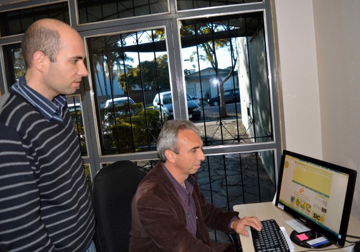 Candel�ria garante acesso � informa��o a portadores de necessidades especiais