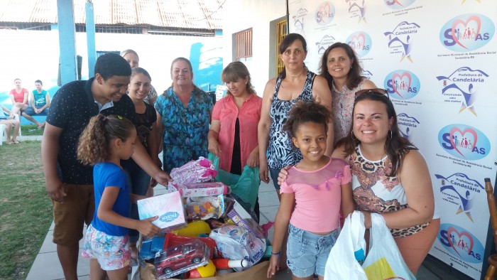 CRAS realiza confraterniza��o de fim de ano