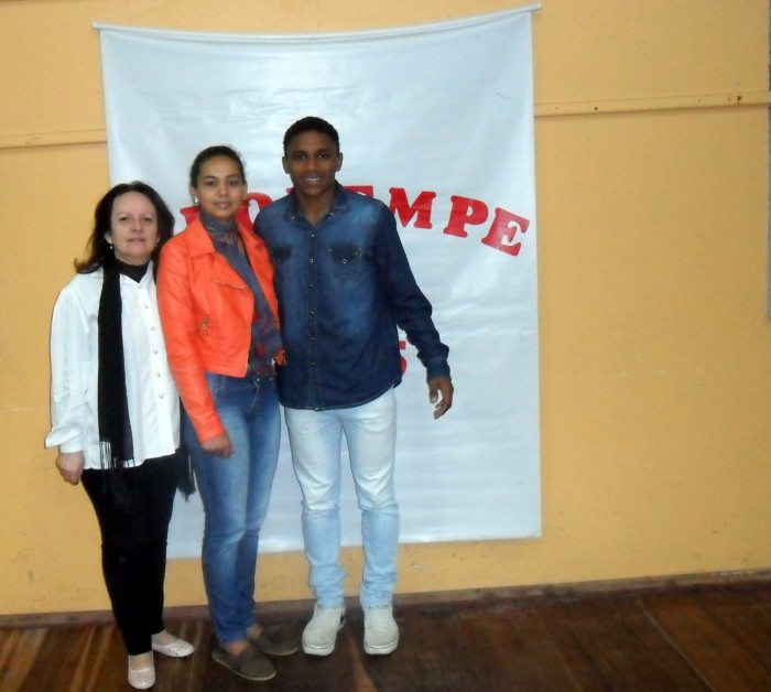 Eleitos, prefeito e vice mirim distribuem o secretariado