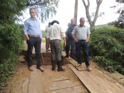 Chuvas torrenciais causam estragos no munic�pio de Candel�ria