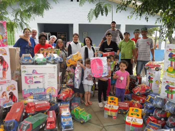 Prefeitura de candel�ria investe em brinquedos para desenvolvimento infantil