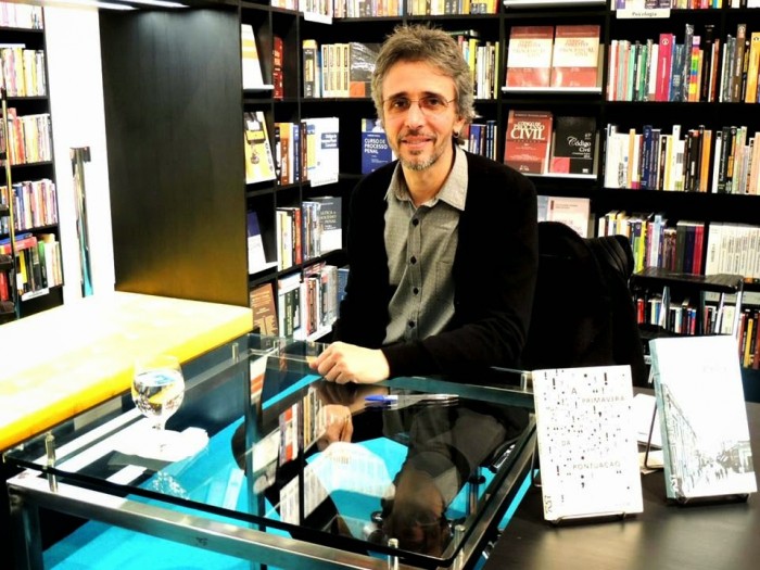 Vitor Ramil � o patrono da 13� Feira do Livro de Candel�ria