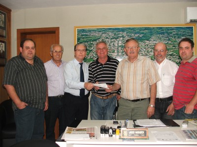 Vereadores entregam cheque de R$ 180 mil ao Poder Executivo de Candel�ria