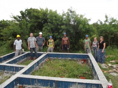 Secret�rio de Habita��o visita obras