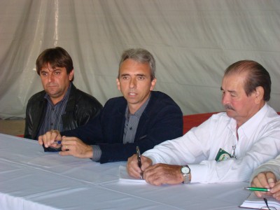 Prefeito Paulo Butzge participa de reuni�o de parceiros na Expocande