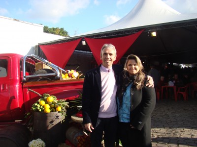 6� Festa da Col�nia atrai milhares de visitantes