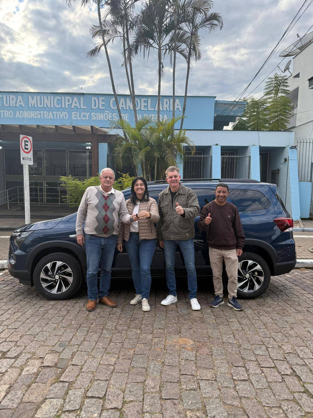 Assistncia Social de Candelria refora sua frota com novo veculo