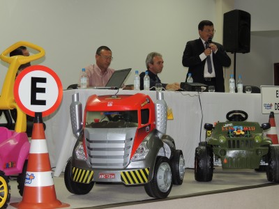 Seguran�a e Educa��o no Tr�nsito teve palestra