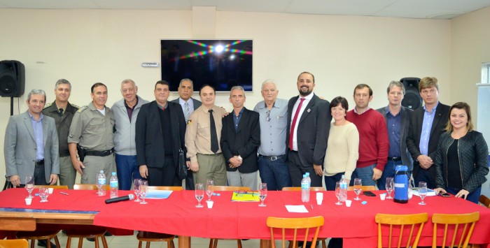 Prefeitos da AMVARP decidem sobre videomonitoramento