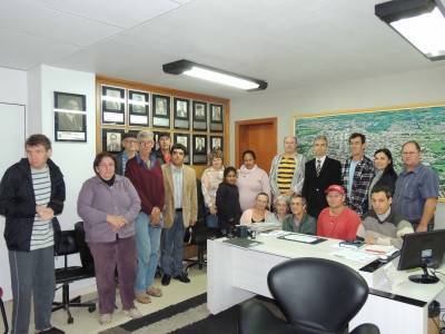 Moradores do Bairro Costa Norte fazem solicita��es