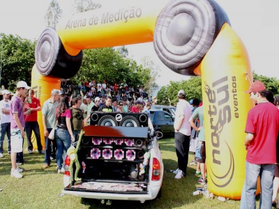 Som automotivo: evento atraiu mais de 100 competidores