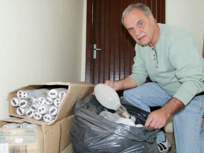 Saiba como  o recolhimento do lixo na cidade e no interior