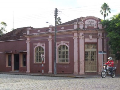 Verbas para revitalizao da Casa de Cultura e praa j esto empenhadas
