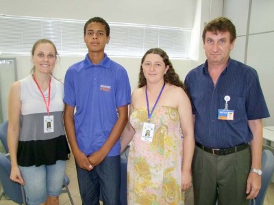 Assistncia estimula a busca pelo primeiro emprego