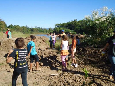 Aes ambientais no Dia da gua