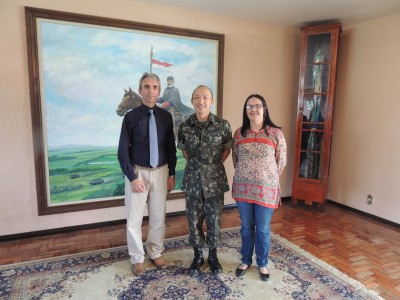 Jovens fazem juramento a Bandeira em Candel�ria