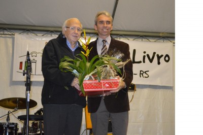 Luis Fernando Verissimo em noite inesquecvel em Candelria