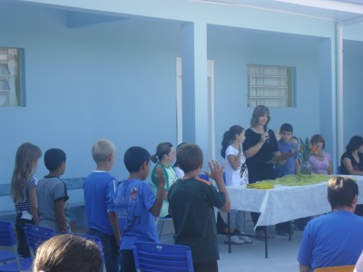 Escola investe em projetos e a��es de participa��o