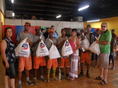 Prefeitura Entrega Cestas B�sicas