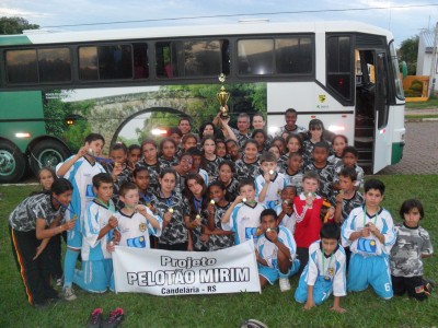 PELOT�O MIRIM DE CANDELARIA � EXEMPLO DE PROJETO SOCIAL PARA MUNIC�PIOS DA REGI�O