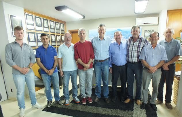 Deputado Luiz Carlos Heinze traz apoio a Paulo Butzge