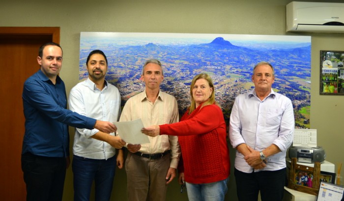 Deputado Marcelo Moraes traz apoio ao munic�pio