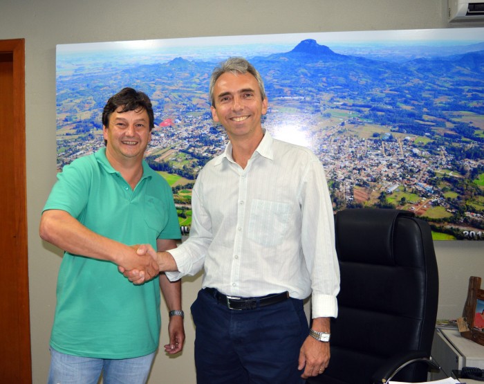 Michels assume a Secretaria de Transportes e Obras Pblicas