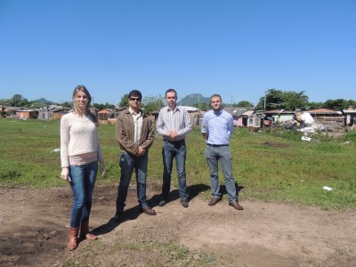 Engenheiros do Banco Economisa visitam local das Unidades Habitacionais da Ewaldo Prass