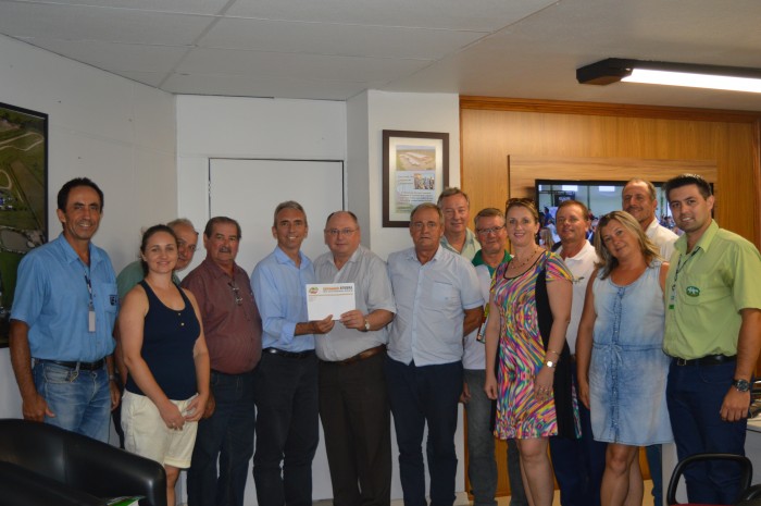 Paulo Butzge recebe convite para Expoagro 2017