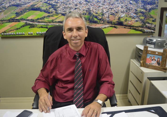 Prefeitura Municipal volta ao hor�rio normal