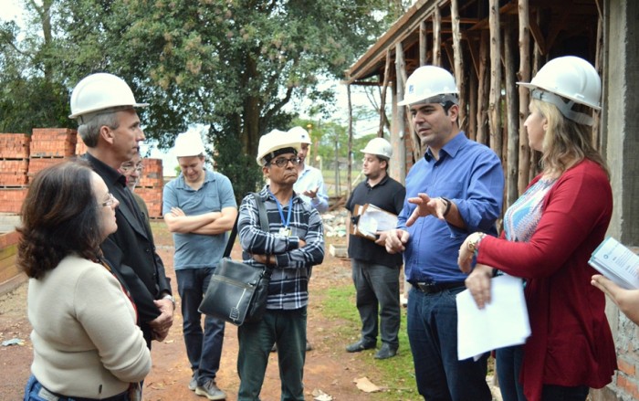 Paulo Butzge acompanha secret�rio Fabiano Pereira