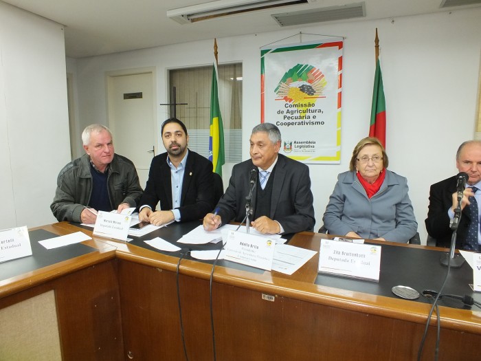 Comiss�o de Agricultura quer garantir participa��o da cadeia produtiva nas negocia��es da COP 7