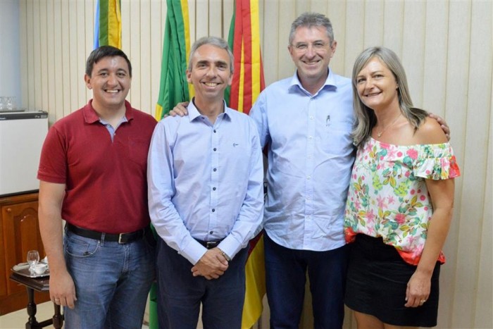 Paulo Butzge recebe Deputado Heitor Schuch